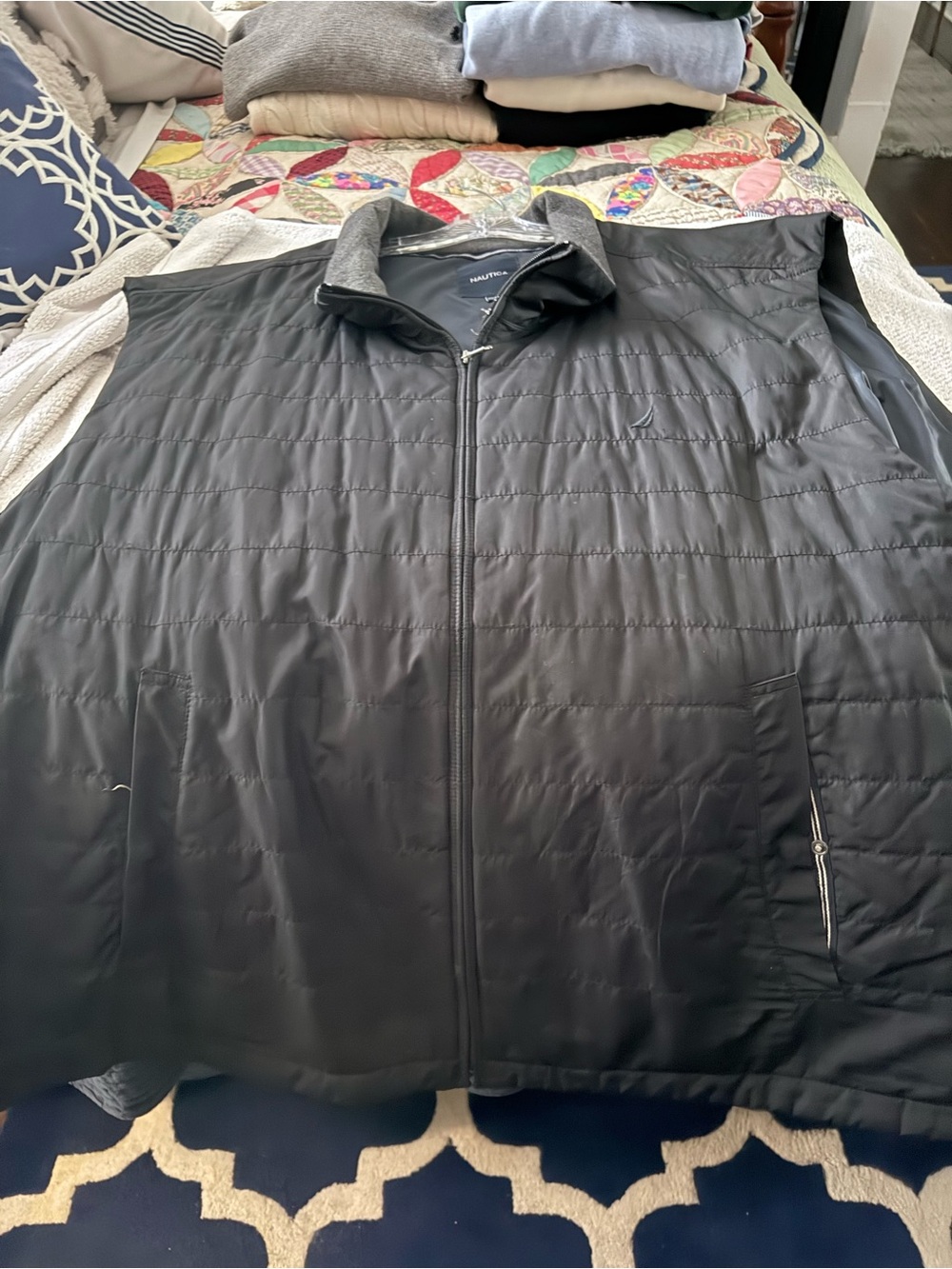 Nautica Black Quilted Lightweight Puffer Vest